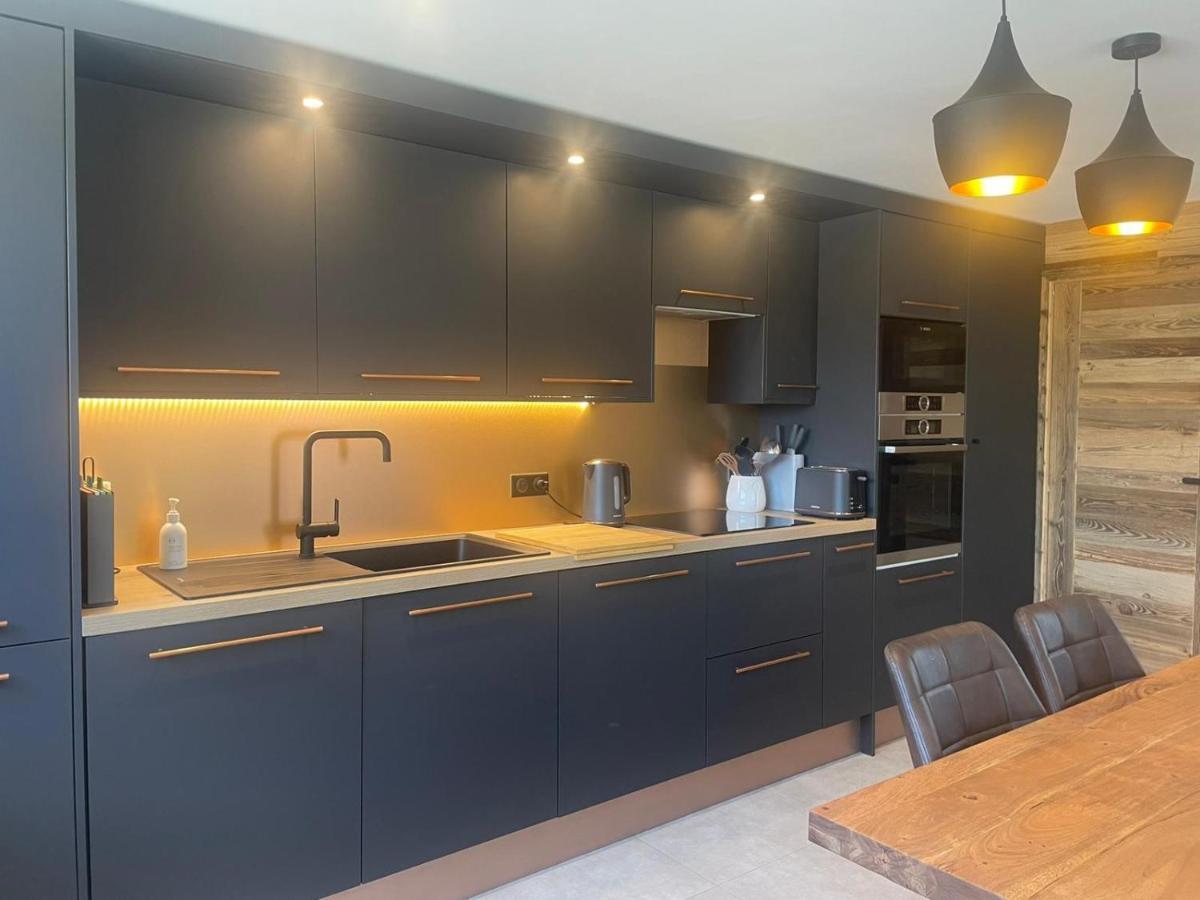 Le Petit Cham - Cosy And Stylist With Balcony View Leilighet Morzine Eksteriør bilde