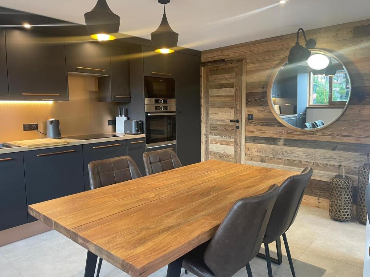 Le Petit Cham - Cosy And Stylist With Balcony View Leilighet Morzine Eksteriør bilde